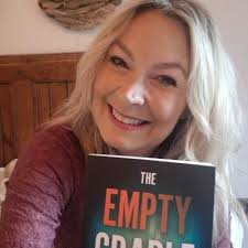 Jenny Eells (@JennyEells)