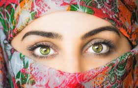 Setelah berwudhu bacalah doa pemanis wajah diatas sebanyak 7 kali, tiupkan ke telapak tangan lalu usapkan pada wajah anda. Kumpulan Doa Agar Terlihat Cantik Arab Beserta Latin Dan Terjemahan Mantra Pandeglang