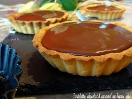 Recette Tartelettes Chocolat Caramel Au Beurre Sale En Video Recette Tartelette Chocolat Caramel Mini Tarte Recette Tarte Chocolat