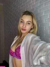 My stepsis Crazy Alishas first anal • Nick Morris