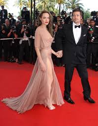 Pin On Cannes Films Festival Gowns