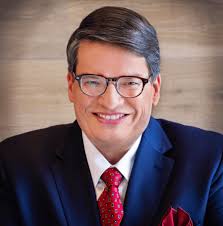 Dr. Greg Gunderson named 12th president of SCCC