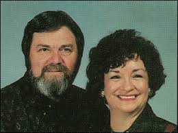 Roots From The Bayou: August 2014