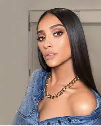 Bernadette León (bernadettelen)