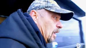 In the clip we see father brad kelly, the patriarch of the kelly family who has been part of the series since season 2 which began back in 2012. Bering Sea Gold Exclusive Kris Kelly Is Trapped Under Rock Avalanche Tv Shows Ace