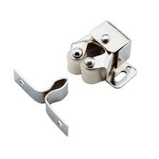 Fitted to the front of the top and bottom plates or either your entry point or even cabinets and cupboards, these products ensure. Double Spring Roller Catch Nickel Plated 4 Per Pack Building Supplies Northern Irelandmurdock Builders Merchants
