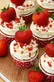 Strawberry themed illustrations & vectors. Wimbledon Strawberry Cupcakes Jane S Patisserie