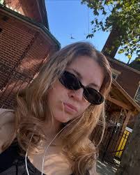 For as long as I've lived I could never quite figure out what to do about  summer 🙇🏼‍♀️🪭