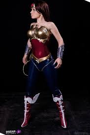 Wonder Woman From Injustice Gods Among Us Daily Cosplay Com Wonder Woman Cosplay Wonder Woman Wonder Woman Costume