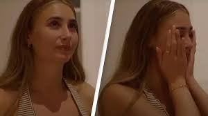 Lily Phillips 100-Man Challenge: Whos to Blame?