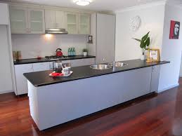 Erstaunlich Modern Kuche Design Perth Es Offnet Sich Die Mitte Der Etage Fur Sie So Gut Wie Uneingeschrankten Zugang Zu Der Spule Herd Kitchen Modern Design