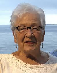 Deborah Cram's Instagram, Twitter & Facebook