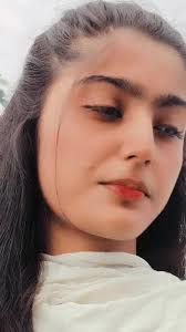 Käyttäjän NIDA ZAFAR (@nida.zafar1) videot, joihin original sound