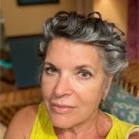 60+ "Robin She" profiles