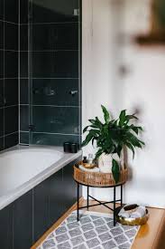 Mostly people like a bit flair in there shower style, so for this purpose we have positioned a number of the great kind of bathe … Studiovea Badezimmer Update Und Diy Badesalz