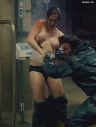 Emily Cox nude tits in the movie Tatort: Gier (2015) – Nudbay