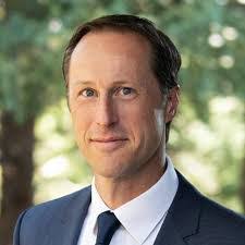 Max Eckstein's Instagram, Twitter & Facebook