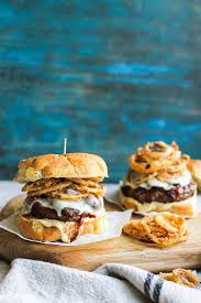 Black And Bleu Burger Red Robin Recipe Make Your Favorite Red Robin Chophouse Burger At Home Recipes Red Robin Burgers Burger