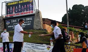 Is a specialist tertiary hospital equipped with a fully computerized system known as total hospital information system or this. 55 520 Pelajar Sambung Sesi Persekolahan Di Johor Kosmo Digital