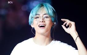 Yeonwoo from baikal wrote kim taehyung.bts #v as his role model on . V Bts Ternyata Punya 5 Fanboy Idol Ganteng Siapa Saja