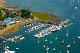 From the comfort of the lovingly refurbished inn at scituate harbor, enjoy all that a harborside location has to offer, from the water views of each of our 29 guest rooms and harbor suite, to fresh seafood at local restaurants and pubs, to access with an inn pass to scituate's five ocean beaches. Scituate Harbor Yacht Club In Scituate Ma United States Marina Reviews Phone Number Marinas Com