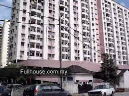 Centrally located in hemet, california near shopping, dining and entertainment, our wonderful community affords you the opportunity to enjoy your day at home or out on the town. Palm Court Apartment Youtube