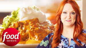 Spicy Queso Loaded Fries The Ultimate Half Time Game Snack The Pioneer Woman Youtube Pumpkin Recipes Dessert Spicy Queso Snacks