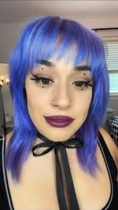 BAILEY FLORES (IAMBAILEYFLORES)