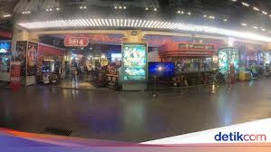 Namun tak banyak yang tahu, ada beberapa fakta menyedihkan di balik gemerlapnya kehidupan ladyboy di thailand. Gemerlap Kehidupan Malam Di Bangkok Ini Tempatnya