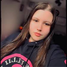 Does a community knitting group exist in my area?