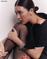 I hadn't realised at the time, but it became clear that being loose is  crucial for an actor. It was a true lightbulb moment for me.” Discover the  story behind the key