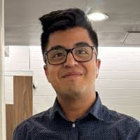 Sara Olague's Instagram, Twitter & Facebook