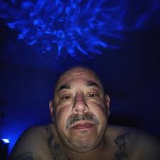 1) New Message for you: 💌 ☺Your cute face and beauty are so charming, but  you've got such an attitude too! I've complimented you thousand times, but  you haven't replied even once