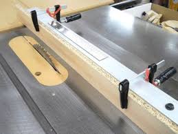 Trouble Free Table Saw Auxiliary Fence Guide Auxiliaire Sans Encombre Pour Banc De Scie Woodworking Tools Woodworking Woodworking Jigs