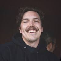 Travis Ragsdale's Instagram, Twitter & Facebook