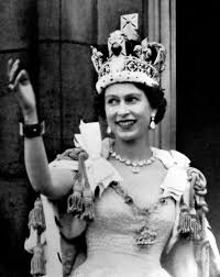 Últimas noticias, fotos, y videos de reina isabel ii las encuentras en el comercio. Queen Elizabeth Coronation Information About The Coronation Of Elizabeth Ii See New Elizabethans Queen Elizabeth Elizabeth Ii Her Majesty The Queen