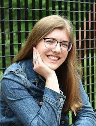 Sienna Haley's Instagram, Twitter & Facebook