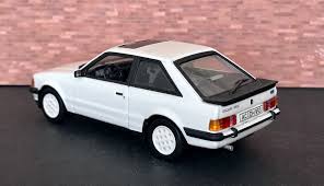 Dedicated to 80's british television crime drama #dempseyandmakepeace and its actors dempsey and makepeace filming location, the scene from armed and extremely dangerous where dempsey argues with o grady at the police. El Kekomovil Ford Escort Mk Iii Xr3i 1 6i Cabriolet De Minichamps