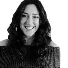 Eva Borja's Instagram, Twitter & Facebook