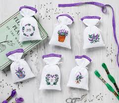 Cross stitch gold magazine is the ultimate collection of cross stitch designs for experienced stitchers that will keep you stitching for weeks. Cross Stitch Crazy Crazy Magazine Twitter