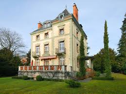 Lake geneva was formed by a withdrawing glacier and has a. A Lake Geneva Home With History Is On The Market Architectural Digest