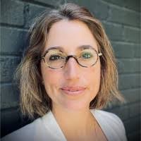 Rochelle Emery's Instagram, Twitter & Facebook