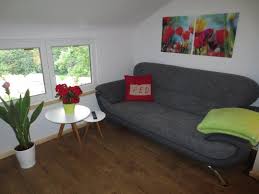 Wir beräumen ihre wohnung in friedrichroda schnell und zuverlässig und übergeben alles besenrein. Wohnung 1 Sitzecke