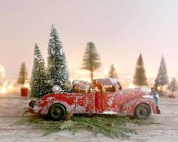 Red Truck Christmas Vintage Red Truck And Christmas Tree Etsy Vintage Christmas Farmhouse Christmas Vintage Christmas Decorations