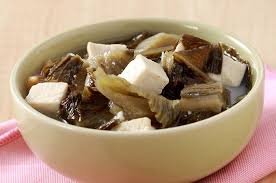 Karenaaaa, saya akhirnya beli bumbu sayur sop sama bawang bombay. Resep Sup Sawi Asin Tahu Resep Kuliner Cookpad Indonesia