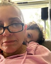 Elizabeth Rapoza's Instagram, Twitter & Facebook