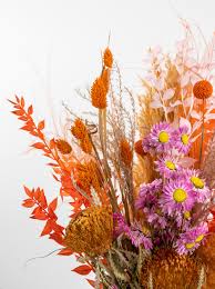 Dried flowers have an extended shelf life and look just as beautiful as fresh flowers. Spicy Arcade Flowers Dorset Hampshire Artisan Florist
