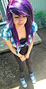 Cute Emo Hair For Curly Hair Hairstyles For Thin Hair Scene Hair Emo Hairstyles Photo Fanclubs Emo Girl Hairstyles Indie Scene Hair Curly Hair Styles