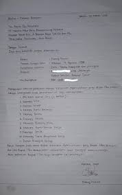 Dalam membuat surat lamaran kerja ada beberap hal yang harus anda perhatikan diantaranya adalah seperti salam pembuka, penjelasan tentang berikut adalah contoh isi surat lamaran kerja tulis tangan: Contoh Surat Lamaran Kerja Di Pabrik Tulis Tangan Contoh Surat Terbaru