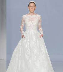 Schulterfreies prinzessinen brautkleid justin alexander 88048. Hochzeitskleider Von Rosa Clara Kollektion 2018